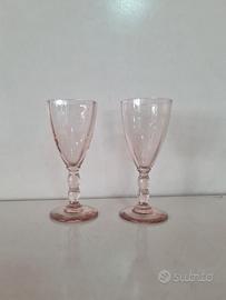 due bicchierini in cristallo rosato di epoca 