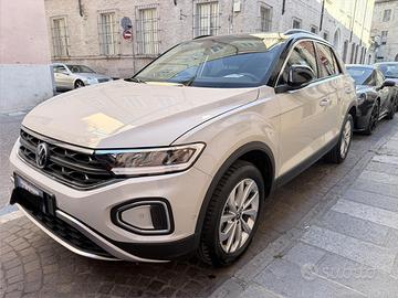 Volkswagen T-Roc 1.5 TSI Edition Plus