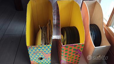 Lotto 115 dischi vinile 45 giri - anni ’60-’80 