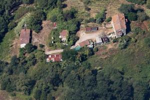 Rustico / Casale di 580 m² con più di 5 locali a L