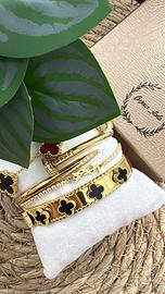 Set gioielli dorati eleganti