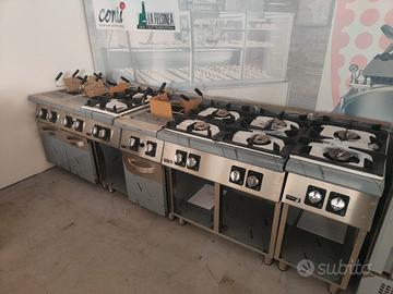 Attrezzature per ristorazione in pronta consegna