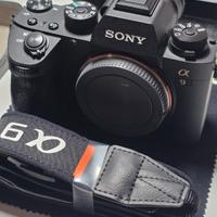 Sony A9 con battery grip e accessori, come nuova