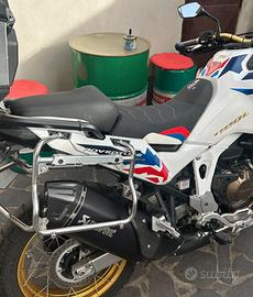 Terminale akrapovic