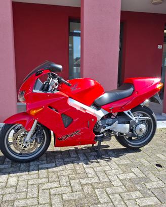 Honda VFR 800 - 2001