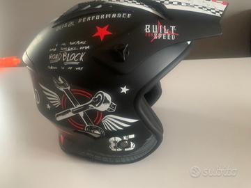 Casco da moto di taglia M