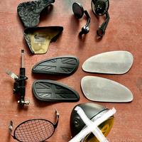 Ricambi triumph bonneville scrambler caschi bell