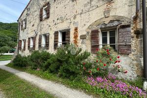CASA SEMINDIPENDENTE A MONTEGROTTO TERME