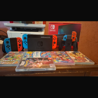 Nintendo Switch con controller e giochi