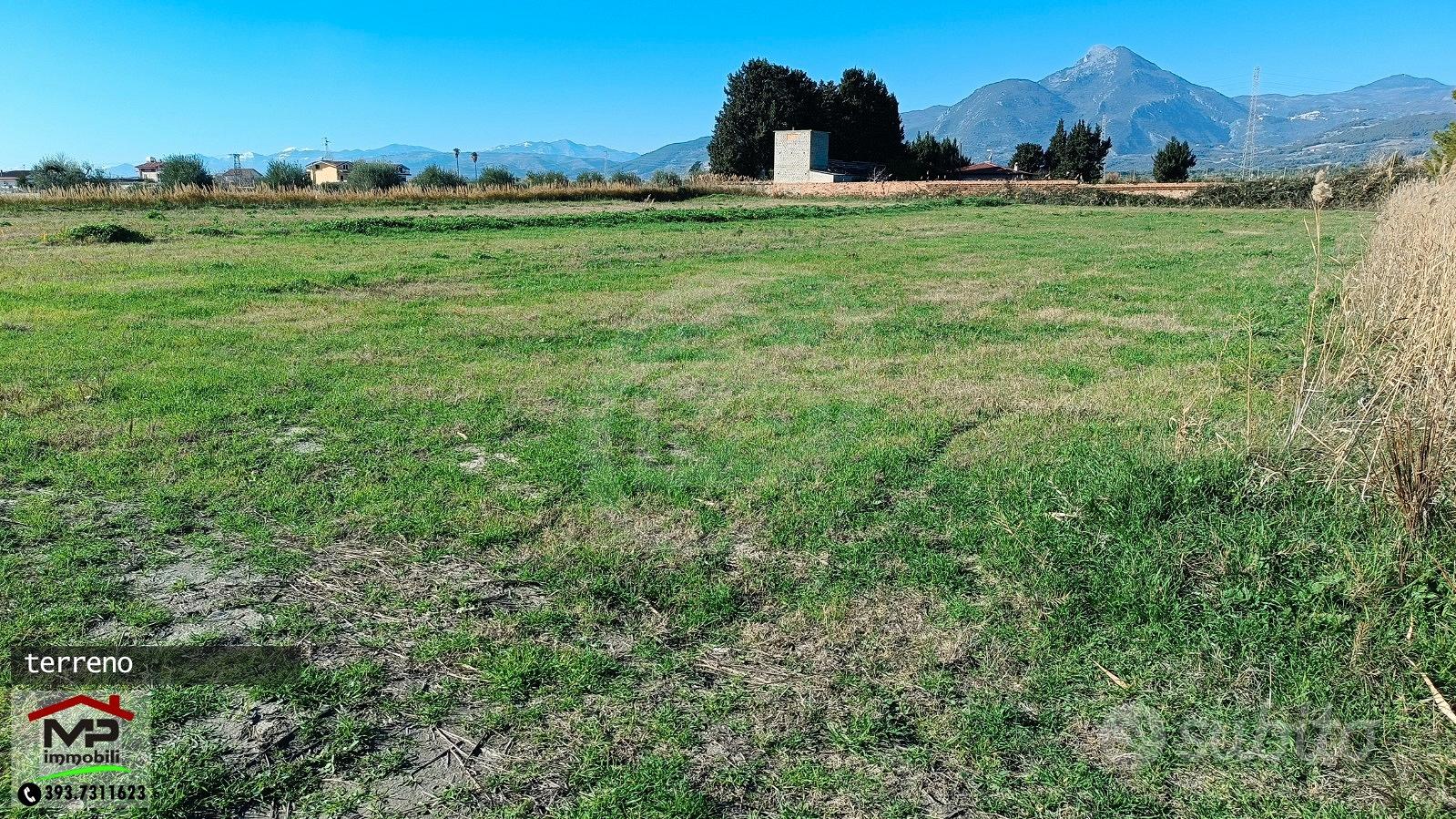 Terreno edificabile da 4033 mq - Vista 2