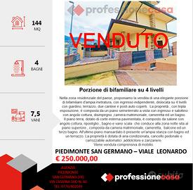 Bifamiliare su 4 livelli con giardino