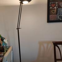 Piantana luce a LED