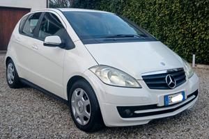 Mercedes A 160 diesel 2011 82cv UNICOPR