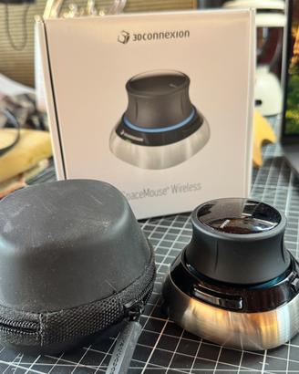 Space mouse 3D Connexion wireless