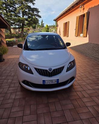 Lancia Ypsilon 1.0 FireFly 5 porte S&S Hybrid Ecoc