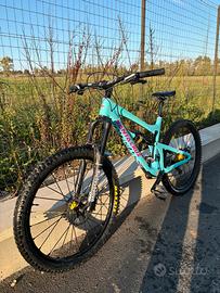 Mountain bike santa cruz