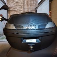 bauletto  GIVI Blade tech 37  con piastra e schien