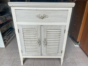 Mobile con cassetto shabby