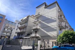 3 LOCALI A FOGGIA