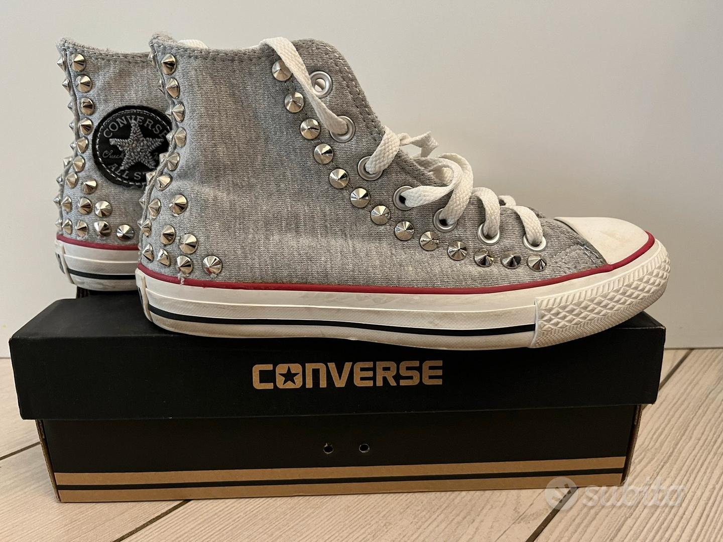 Converse zebrate con borchie best sale