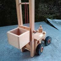 modellino carrello elevatore