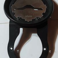 Flangia GIVI BF46 per Moto Guzzi V85TT