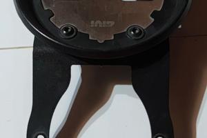 Flangia GIVI BF46 per Moto Guzzi V85TT