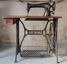 Affascinante macchina da cucire vintage originale