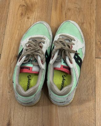 Saucony