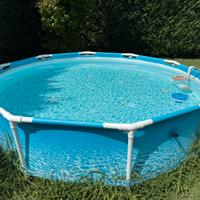 Piscina completa di filtro e doccia solare