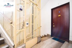 Via Dante mq 210 luminoso 7 vani