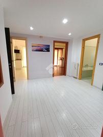 4 LOCALI A SAN VITO ROMANO