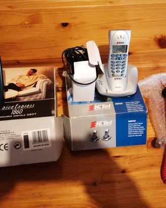 Telefoni cordless vecchi e brondi a filo