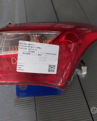 FANALE POSTERIORE ESTERNO DESTRO HYUNDAI I30 2013