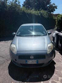 FIAT GRANDE PUNTO 1.2 GPL-133.000km-NEOPATENTATI