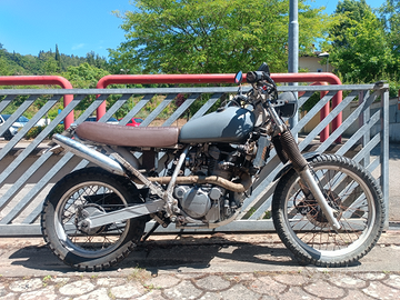 Kawasaki KL600B scrambler