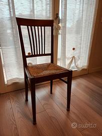 Sedie in legno(ciliegio)impagliate