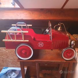 auto a pedali dei pompieri Baghera