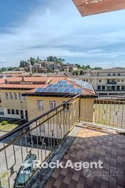 QUADRILOCALE CON GARAGE