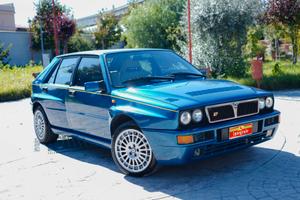 Lancia Delta Integrale perfetta-auto da collezione