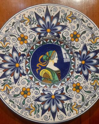 Piatti in Maiolica di Faenza