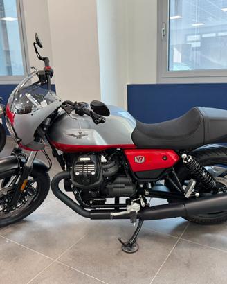 Moto Guzzi V7 VERSIONE CORSA