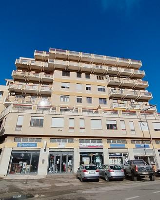 Appartamento panoramico a Nuoro in viale Ciusa