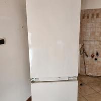FRIGORIFERO DA INCASSO