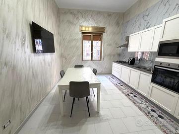 2 LOCALI A PORTICI