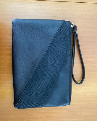 Pochette nera elegante
