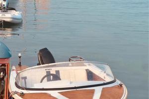 Motoscafo Rebel v390 25cv totalmente revisionato