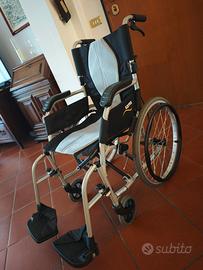 Carrozzina ultraleggera autospinta karma ergolite2