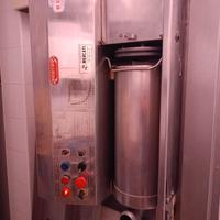 Insaccatrice elettrica professionale