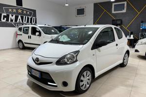Toyota Aygo 1.0 12V VVT-i 3 porte Lounge Connect